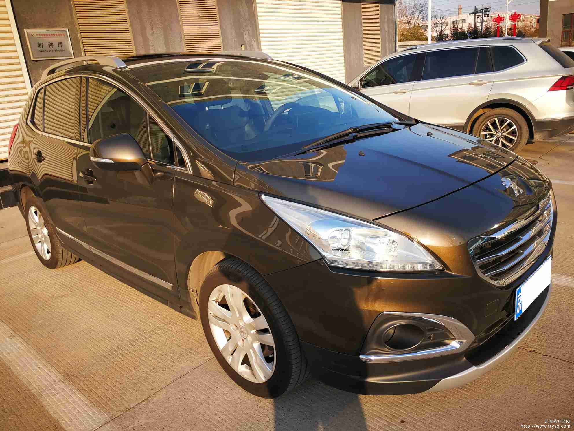 转2013年东风标致3008,1.6t自动顶配,六万公里,无事故,手续全